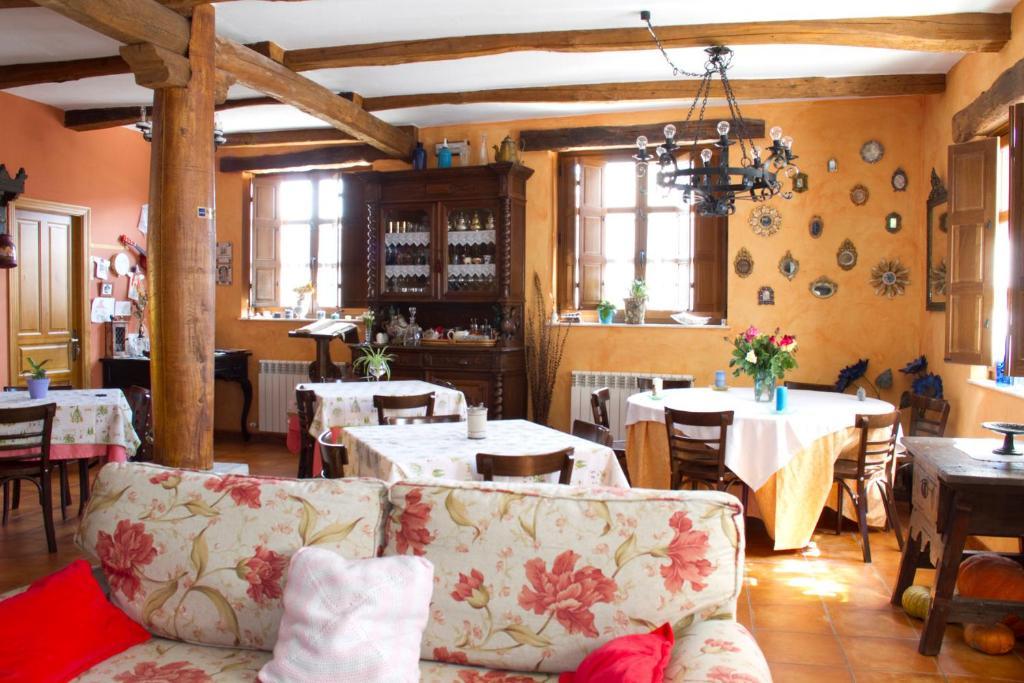 Hotel Rural La Veleta Murias de Rechivaldo 외부 사진